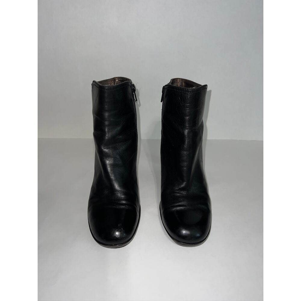 VERO CUOIO Black Leather Booties 1.5-2" Heels SIZE 39/8.5